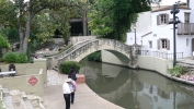 PICTURES/San Antonio Riverwalk/t_Arched Bridge1.JPG